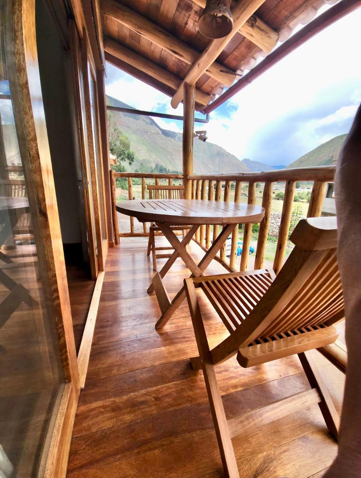 Tranquil Creekside In Sacred Valley Chalet